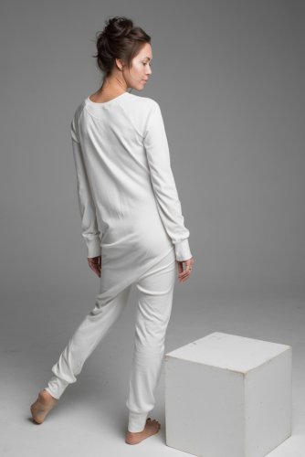 пижама-комбинезон для взрослых унисекс белого цвета